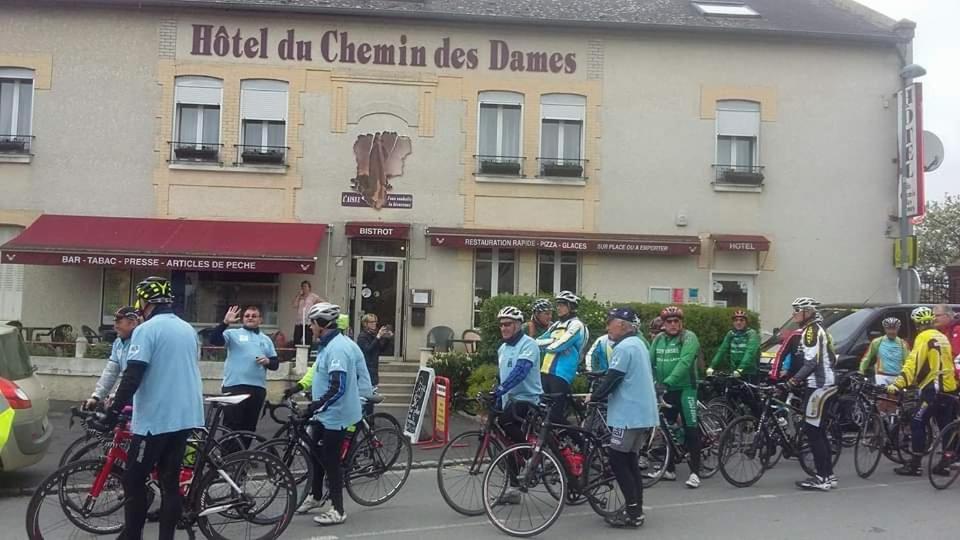 Logis Hotel & Restaurant Du Chemin Des Dames Corbeny Exterior foto